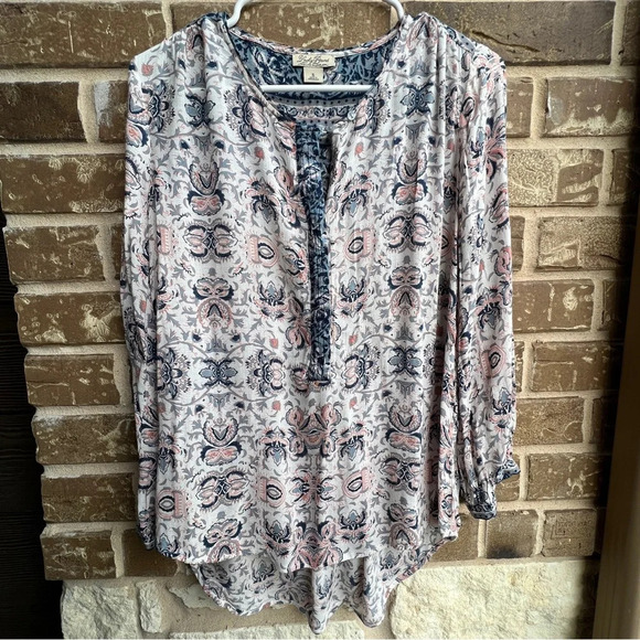 Lucky Brand Half Placket Peasant Boho Top, size Small - Picture 2 of 7